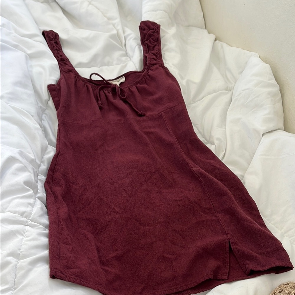 Women's Burgundy Sleeveless Top